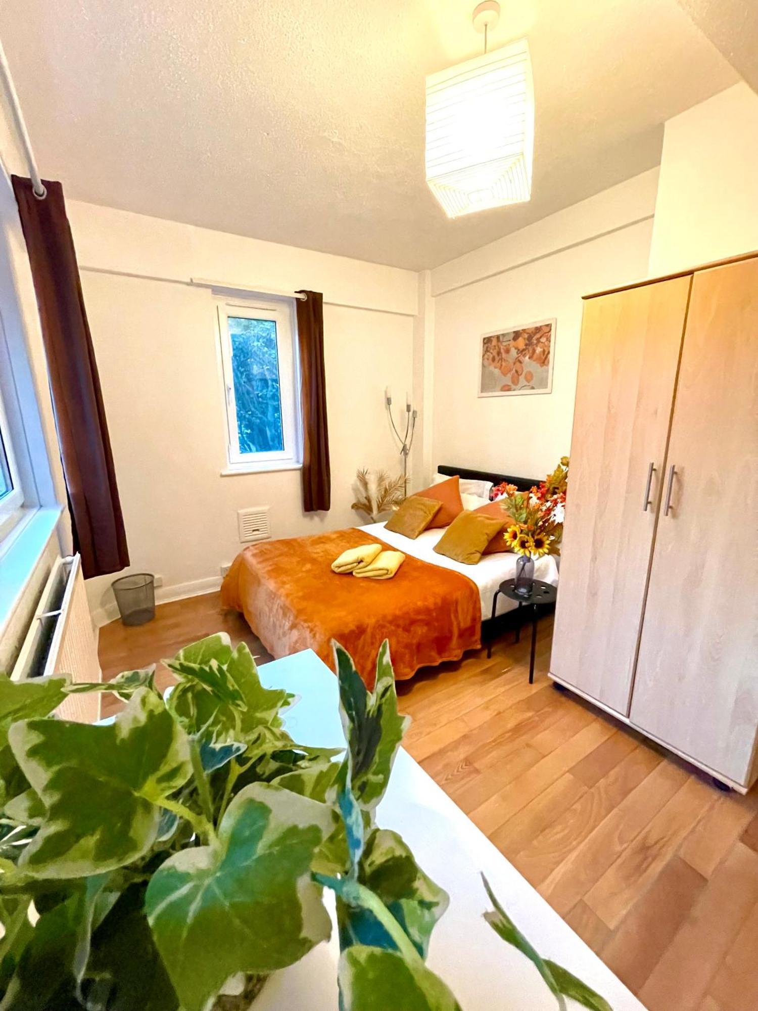 2 Bed Flat Near To London Bridge Londres Exterior foto