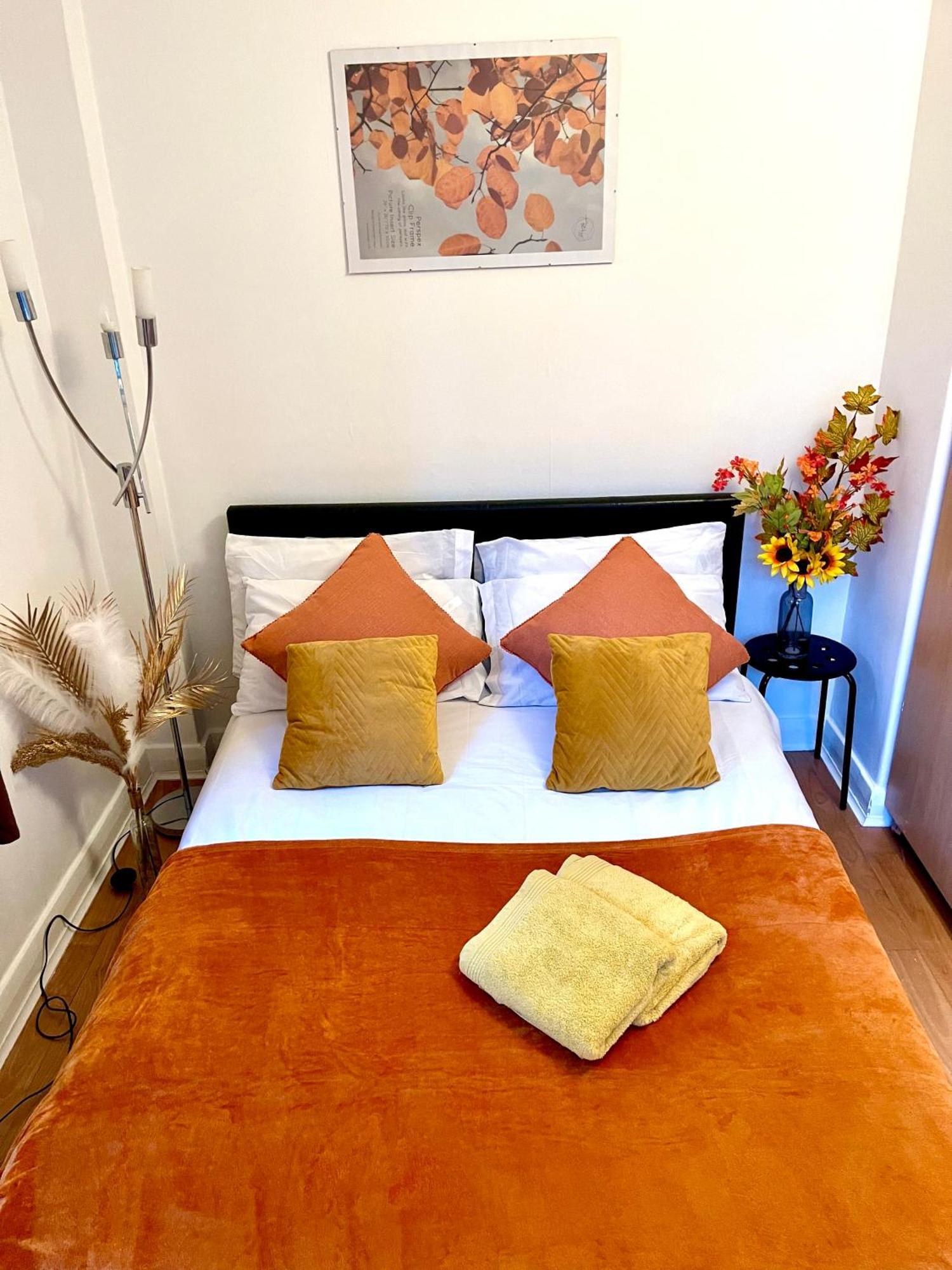 2 Bed Flat Near To London Bridge Londres Exterior foto